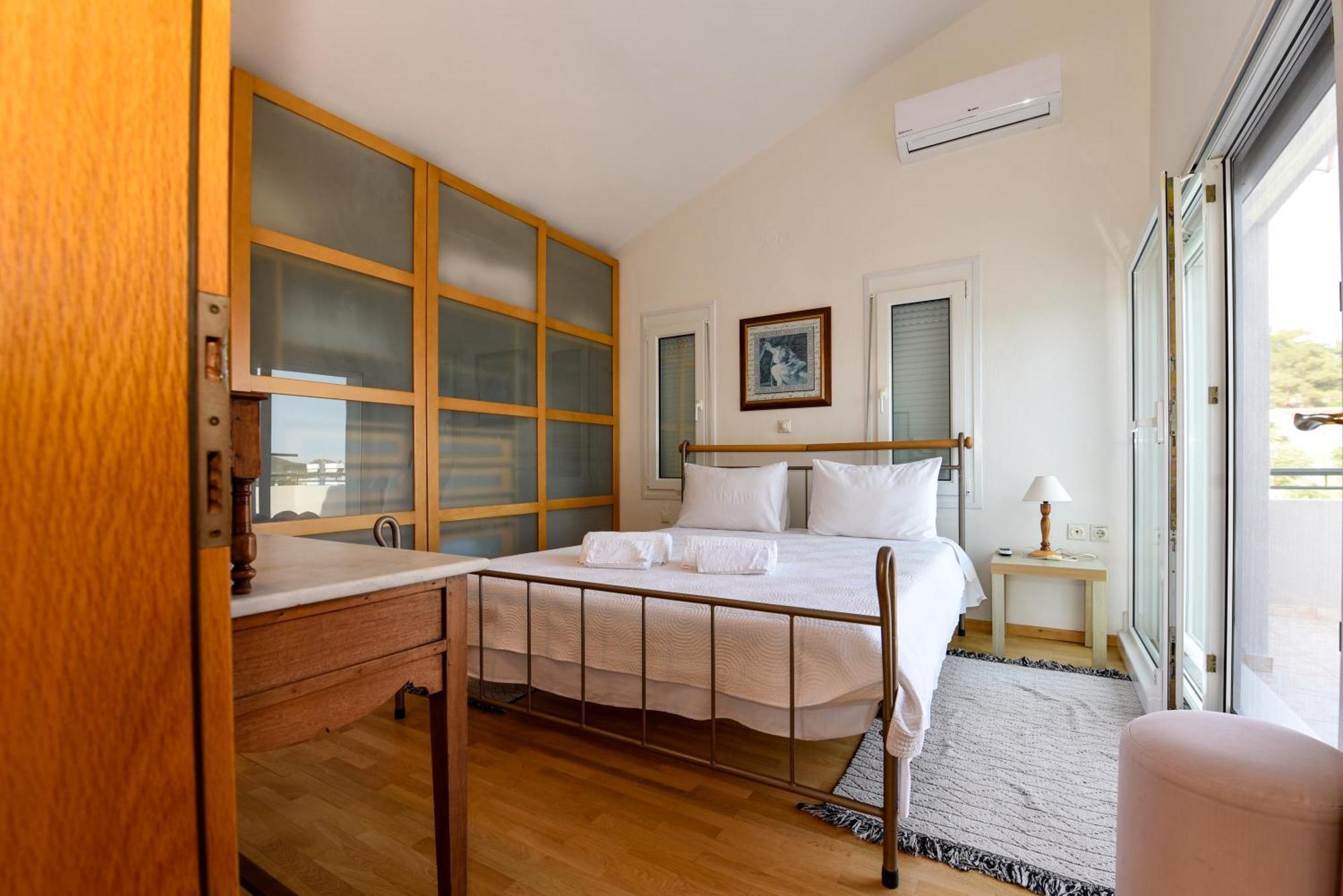 "Kochili Villa" Luxury Villa Agios Andreas  エクステリア 写真